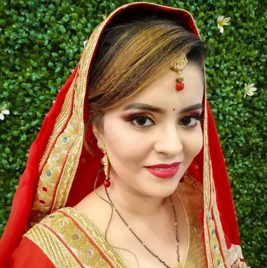 LAKSHITA PIC.jpg